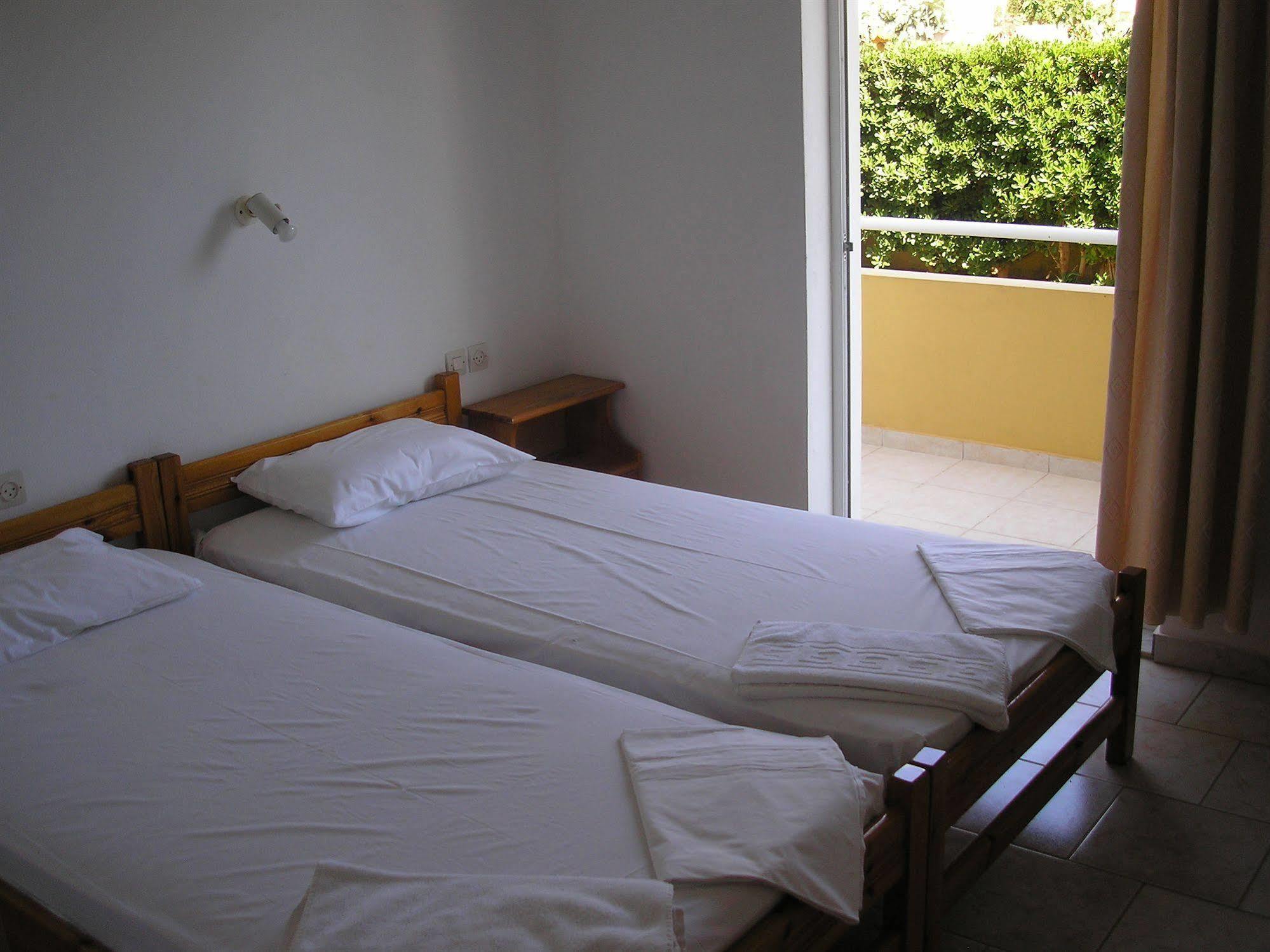 Dimitra Apartments Goúvai Ngoại thất bức ảnh