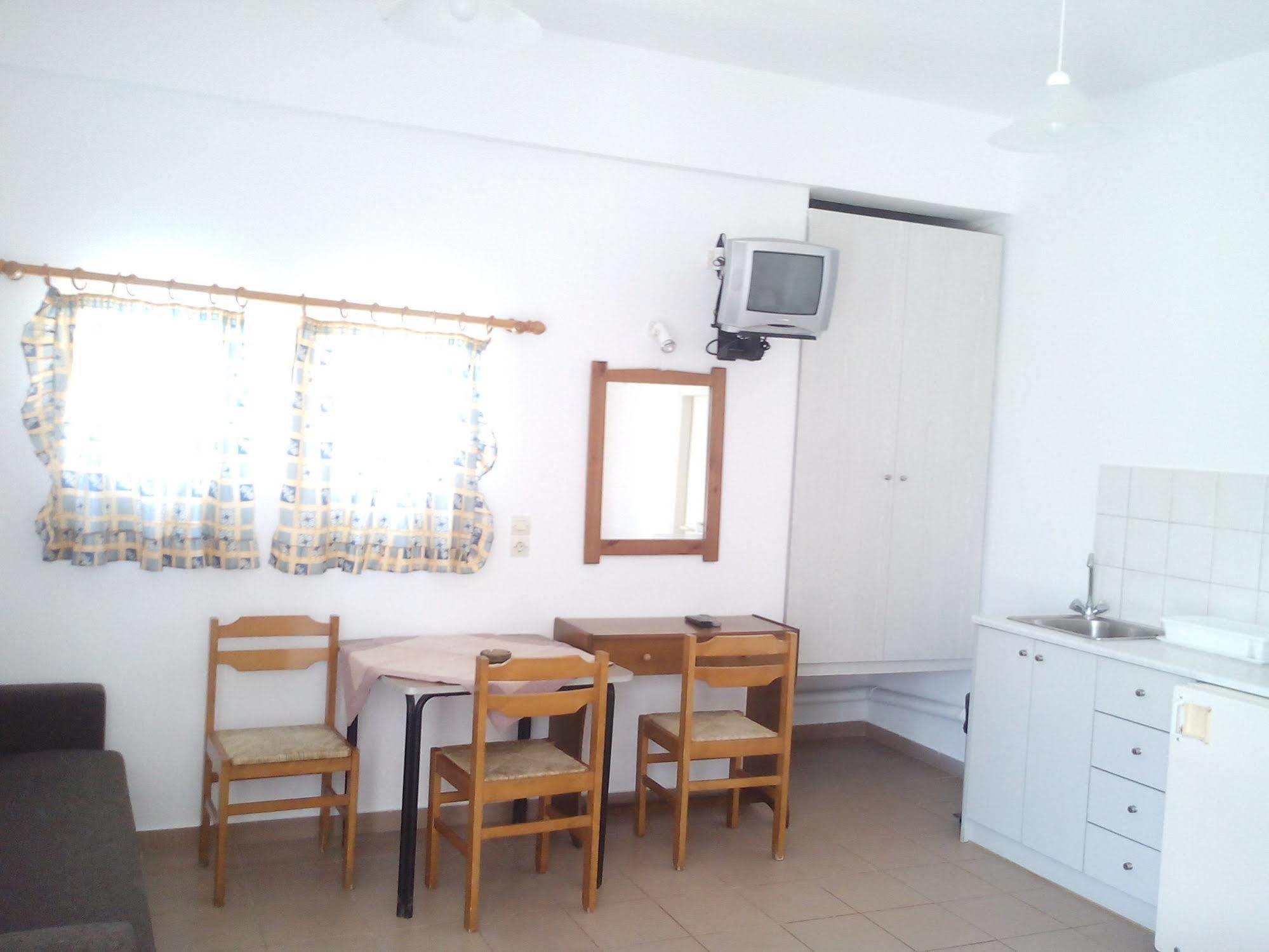 Dimitra Apartments Goúvai Ngoại thất bức ảnh