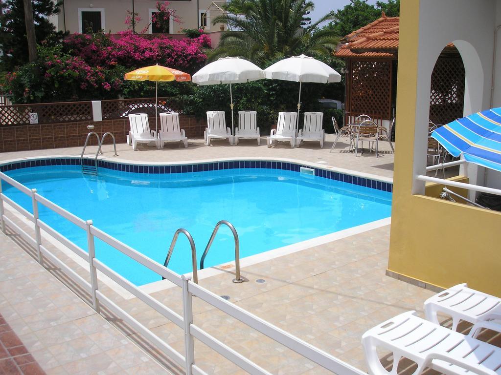 Dimitra Apartments Goúvai Ngoại thất bức ảnh